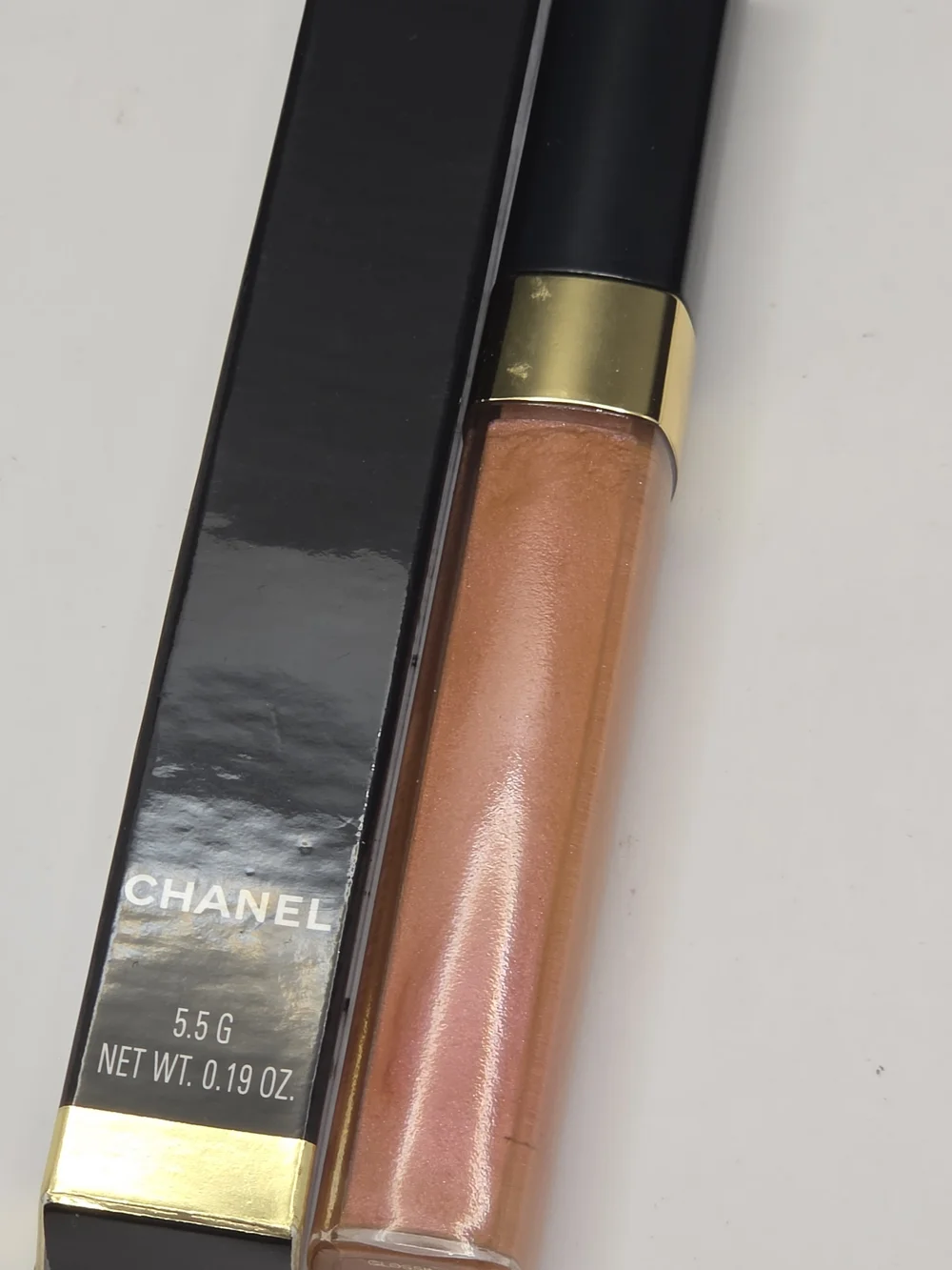 CLASSIC CHANEL GLOSSIMER 28 - 